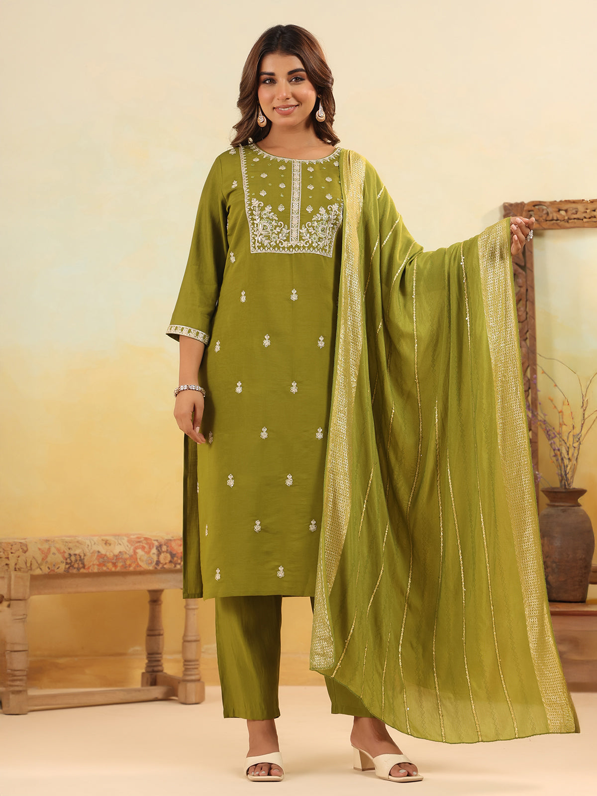 Mehendi green yoke style silk kurti set