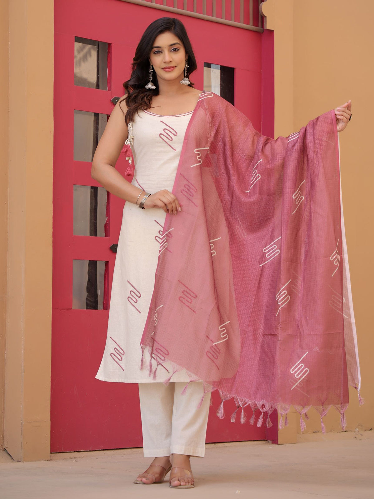 Off white cotton silk kurti set with thread work