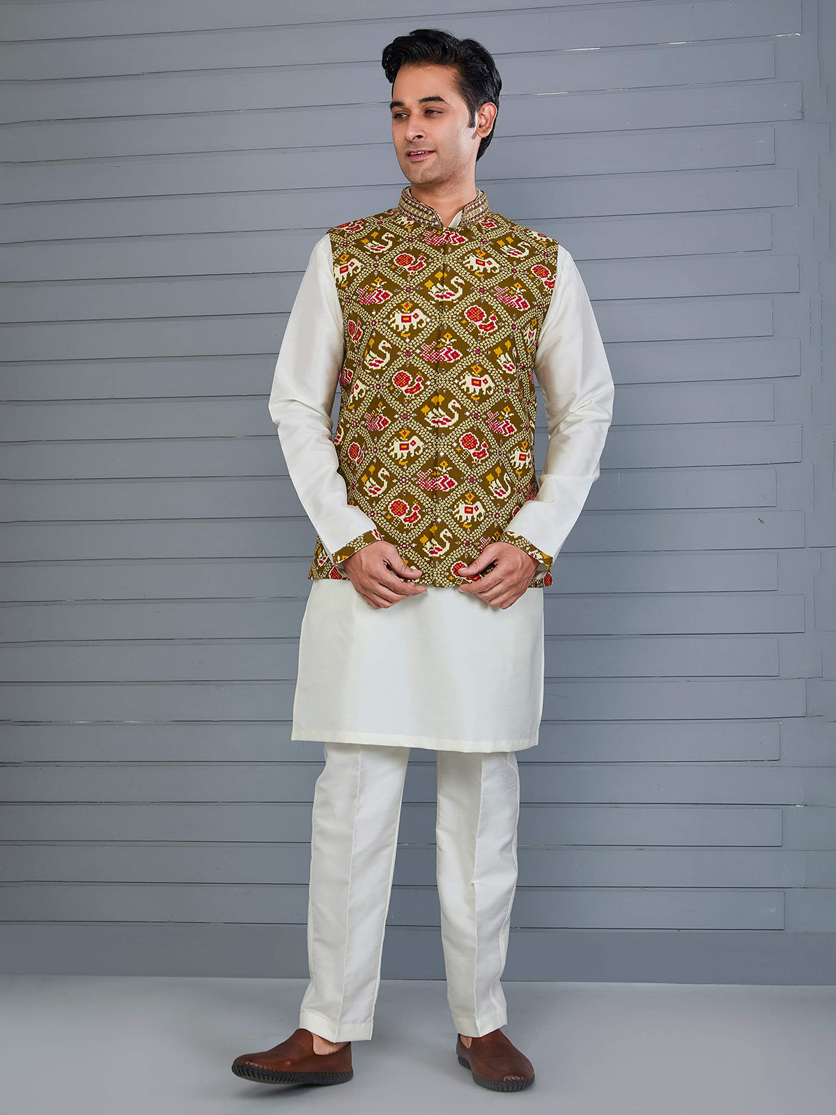 Mehendi green bandhej printed viscose silk waistcoat set