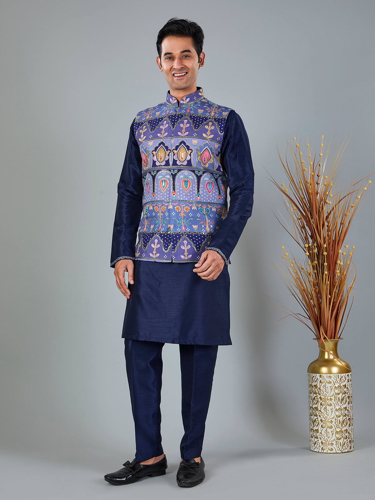 Navy blue printed silk and viscose waistcoat set