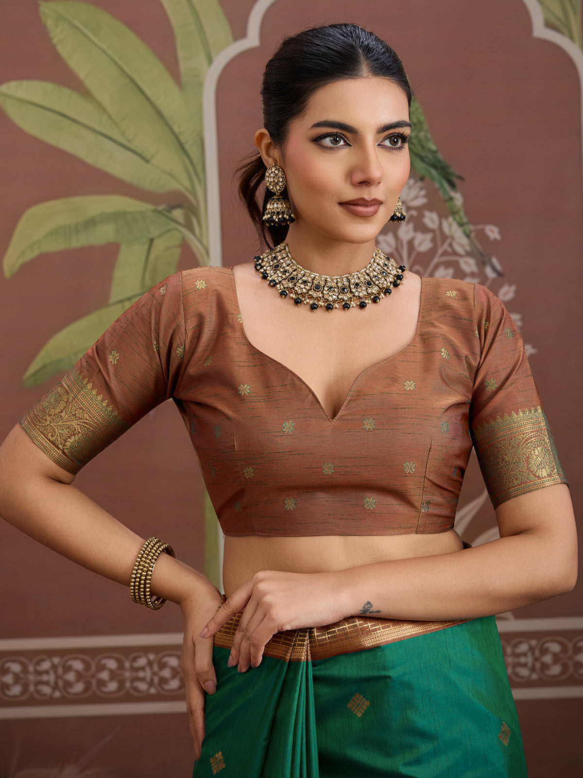 Green tussar silk saree with handloom zari