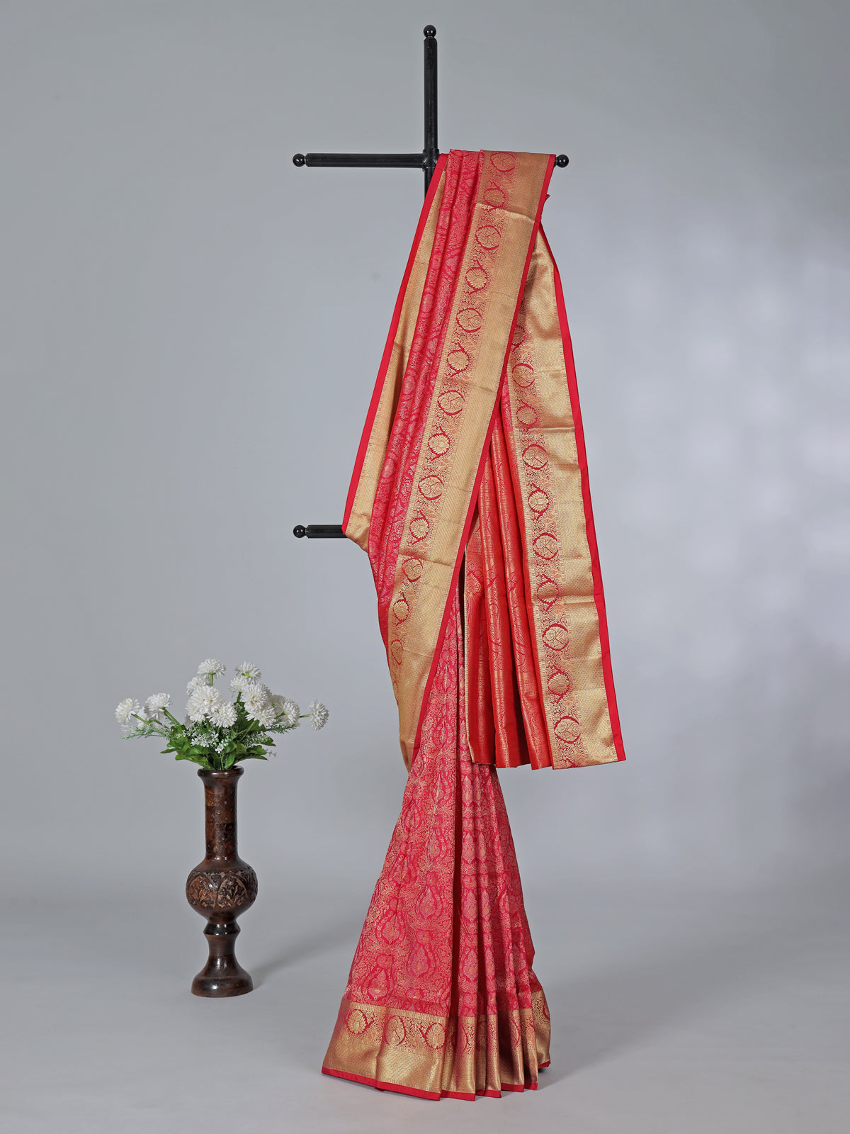 Red kanjivaram silk zari wedding wear saree