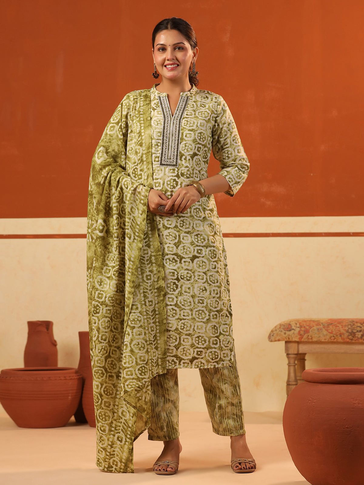 Olive green cotton printed kurti set with stand collar
