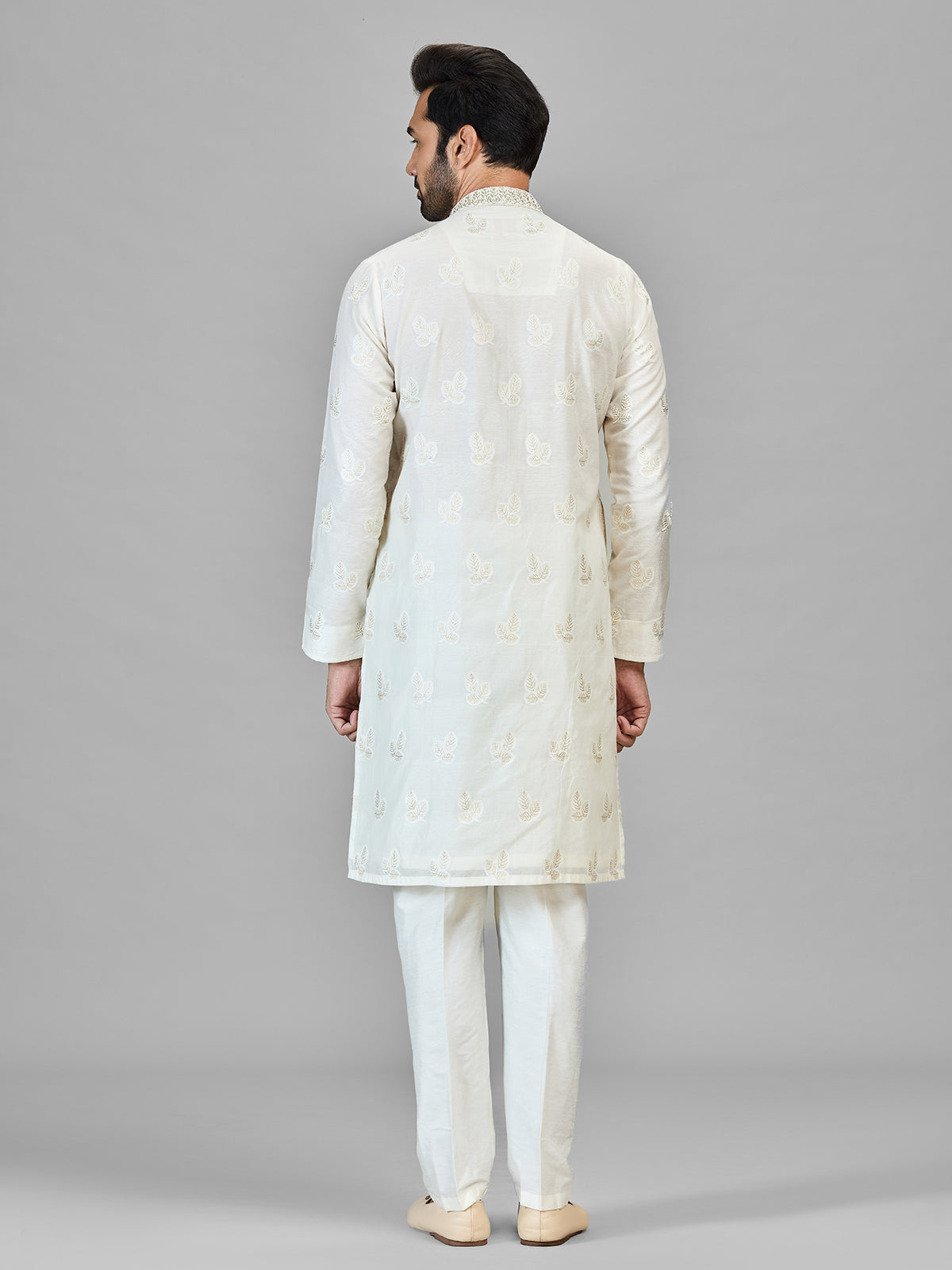 Cream banarasi chanderi regal statement piece