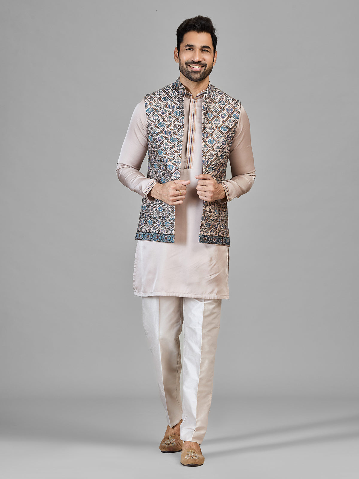 Beige silk waistcoat set with thread detailing for mens