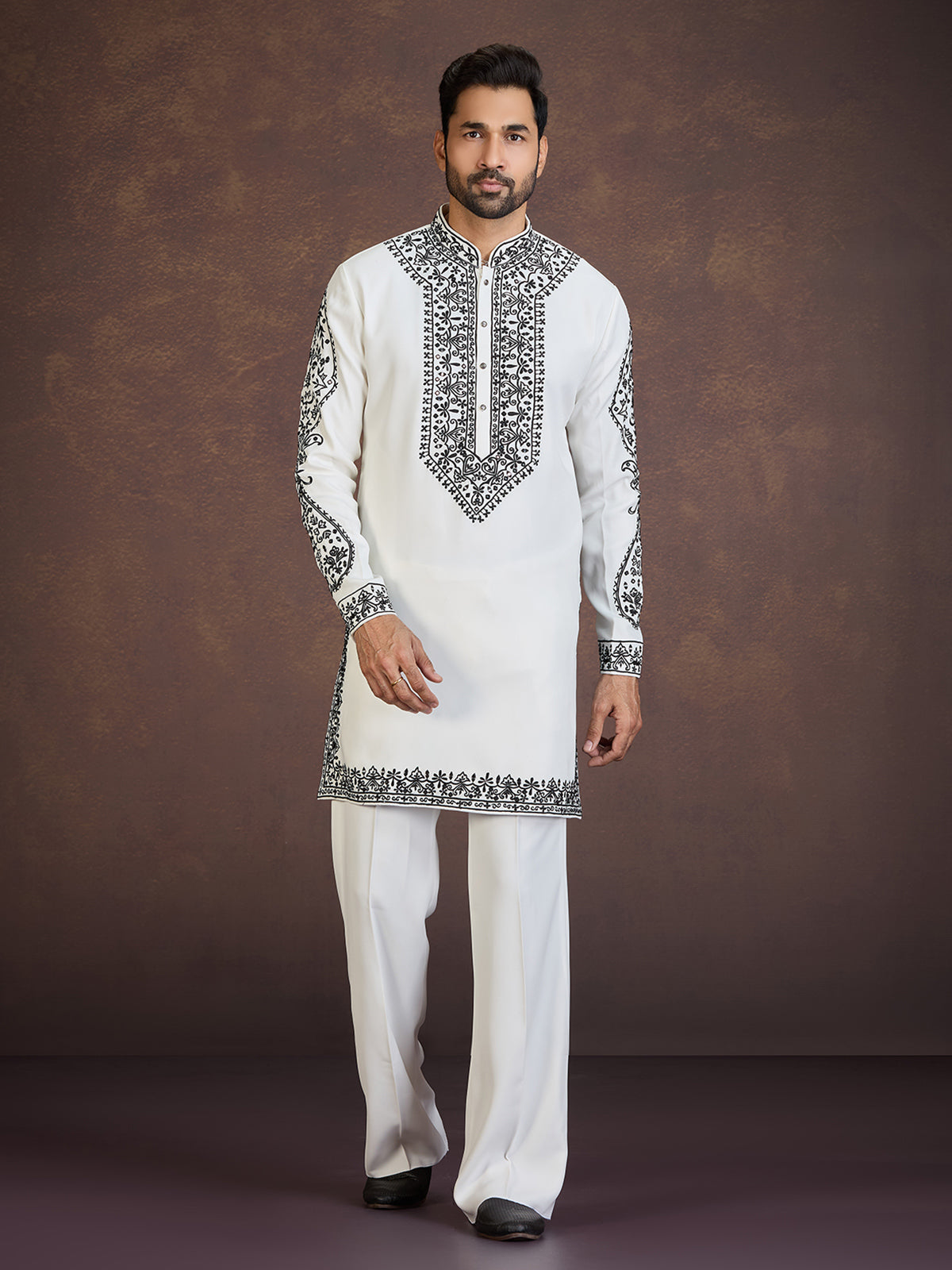 White viscose blend kurta suit with contrast thread work