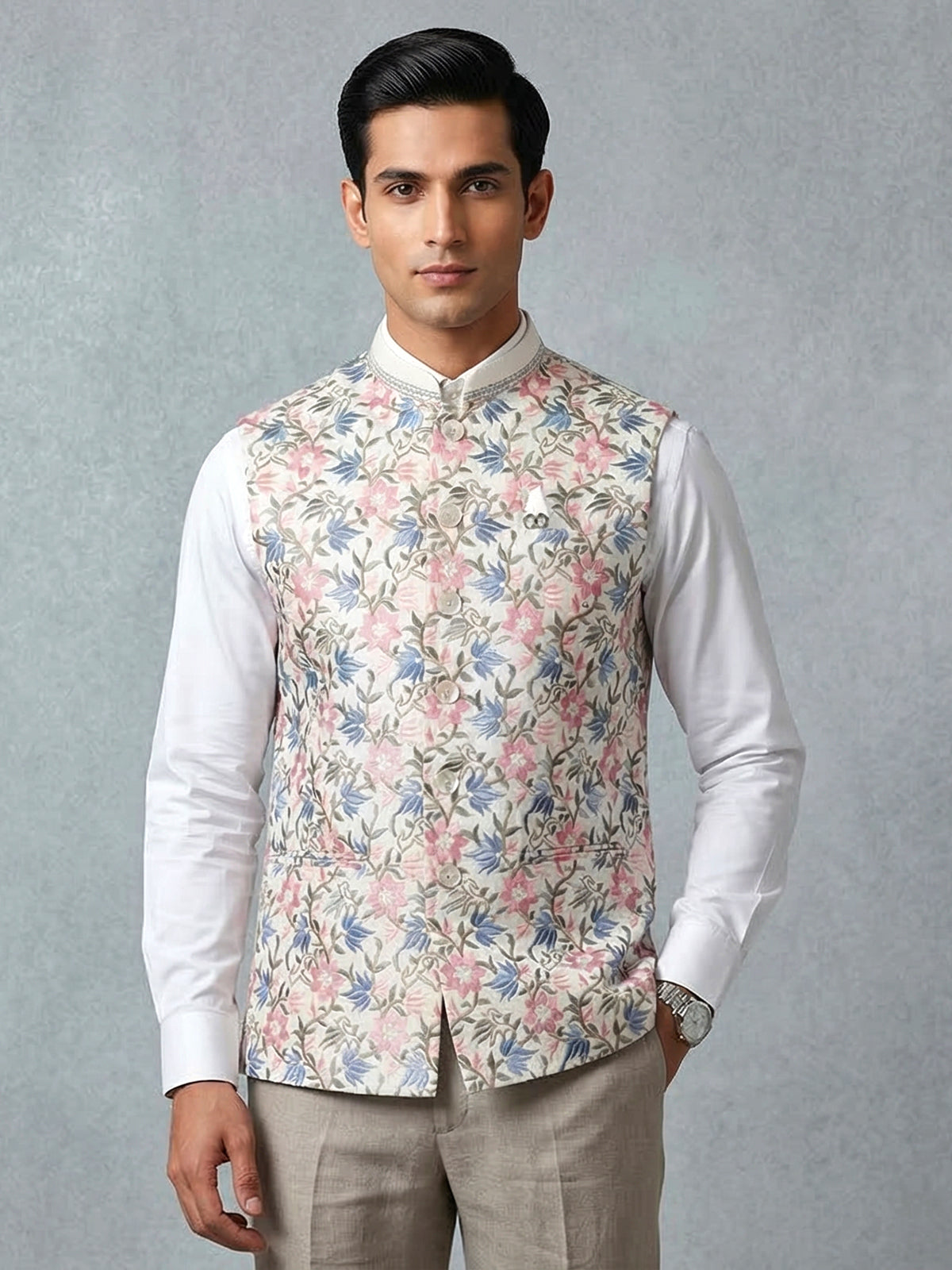 White cotton waistcoat with embroidered finish