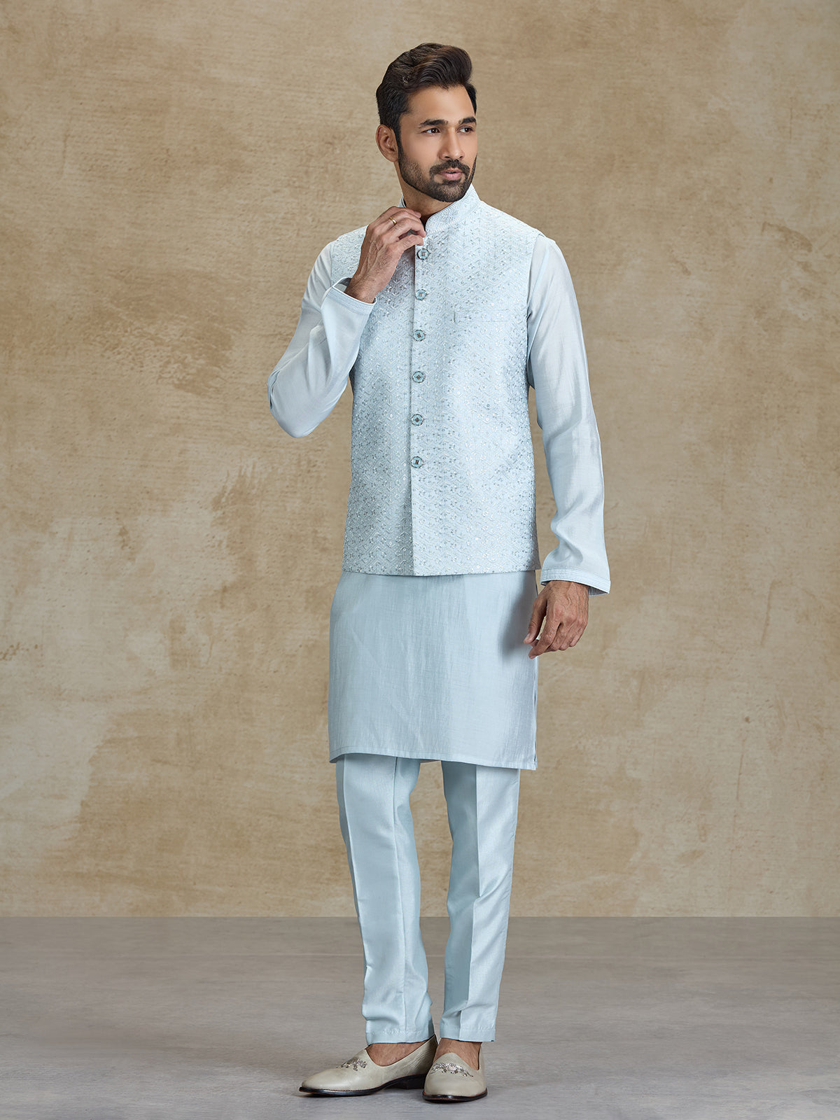 Light grey silk embroidered weaving waistcoat set
