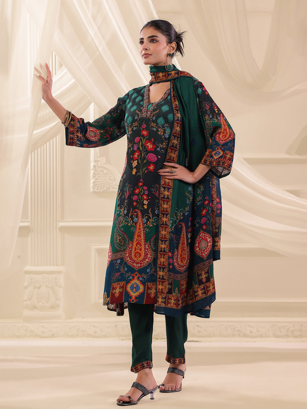 Bottle green viscose crepe printed kurti set