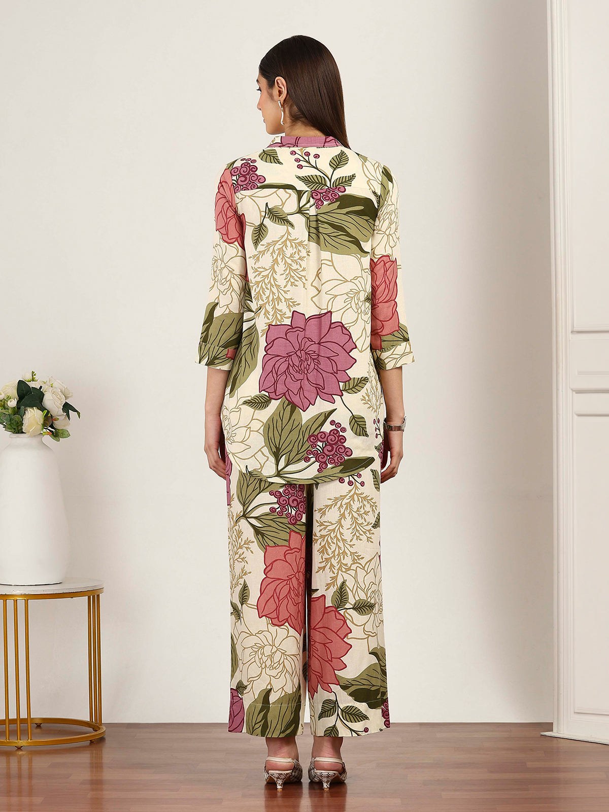 Cream cotton silk floral printed collar neck co ord set