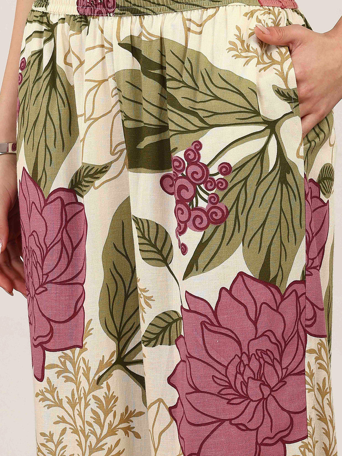 Cream cotton silk floral printed collar neck co ord set