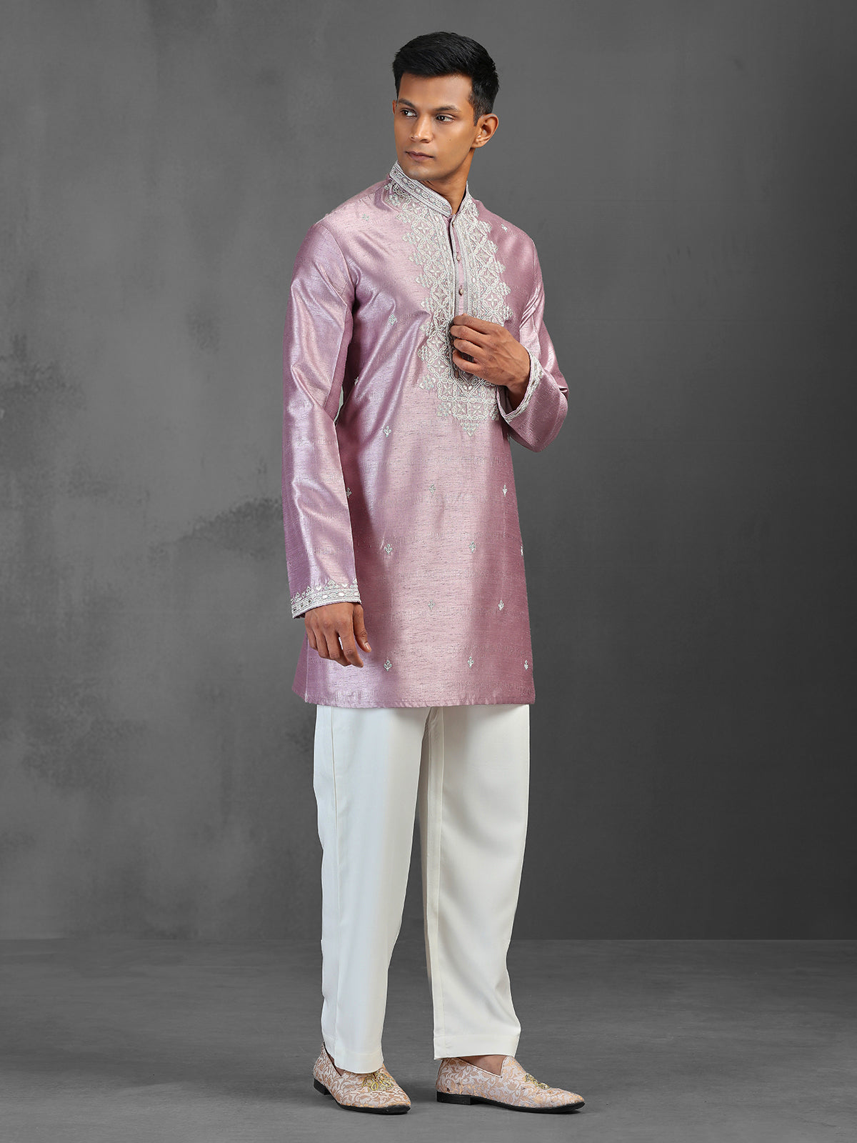Onion pink silk kurta suit for wedding celebration
