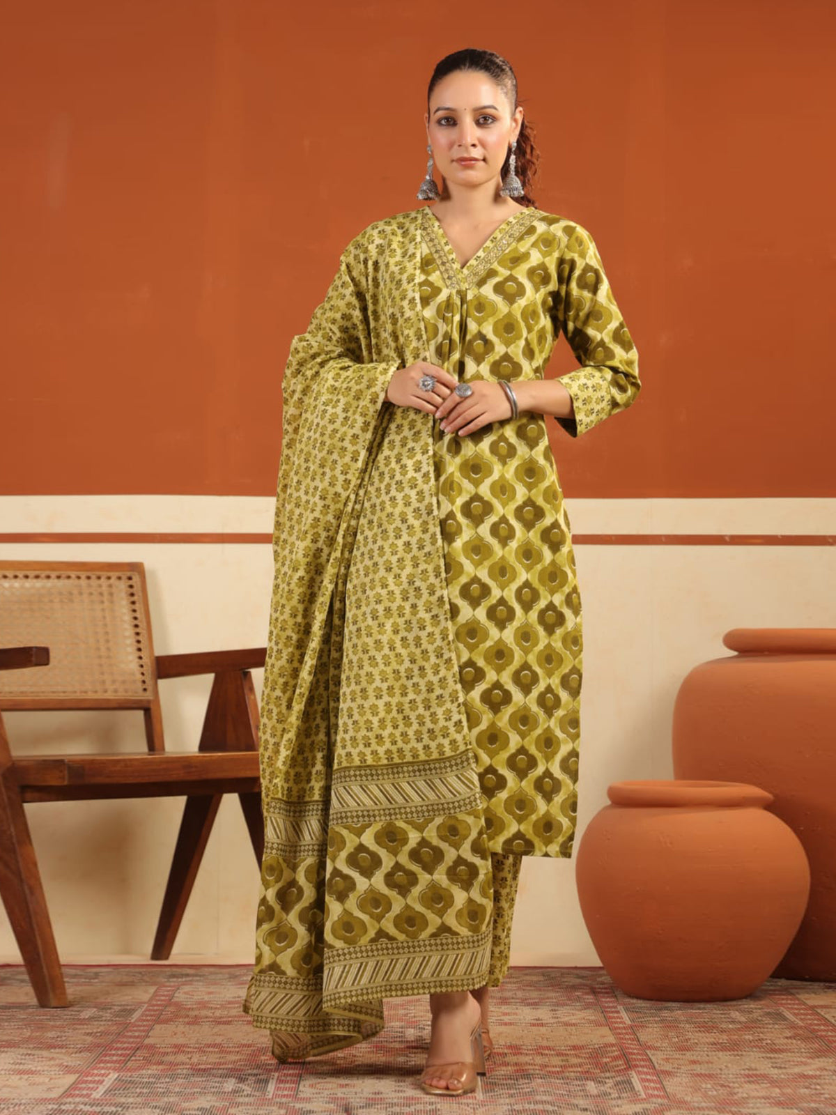 Mehendi green silk floral printed festive kurti set