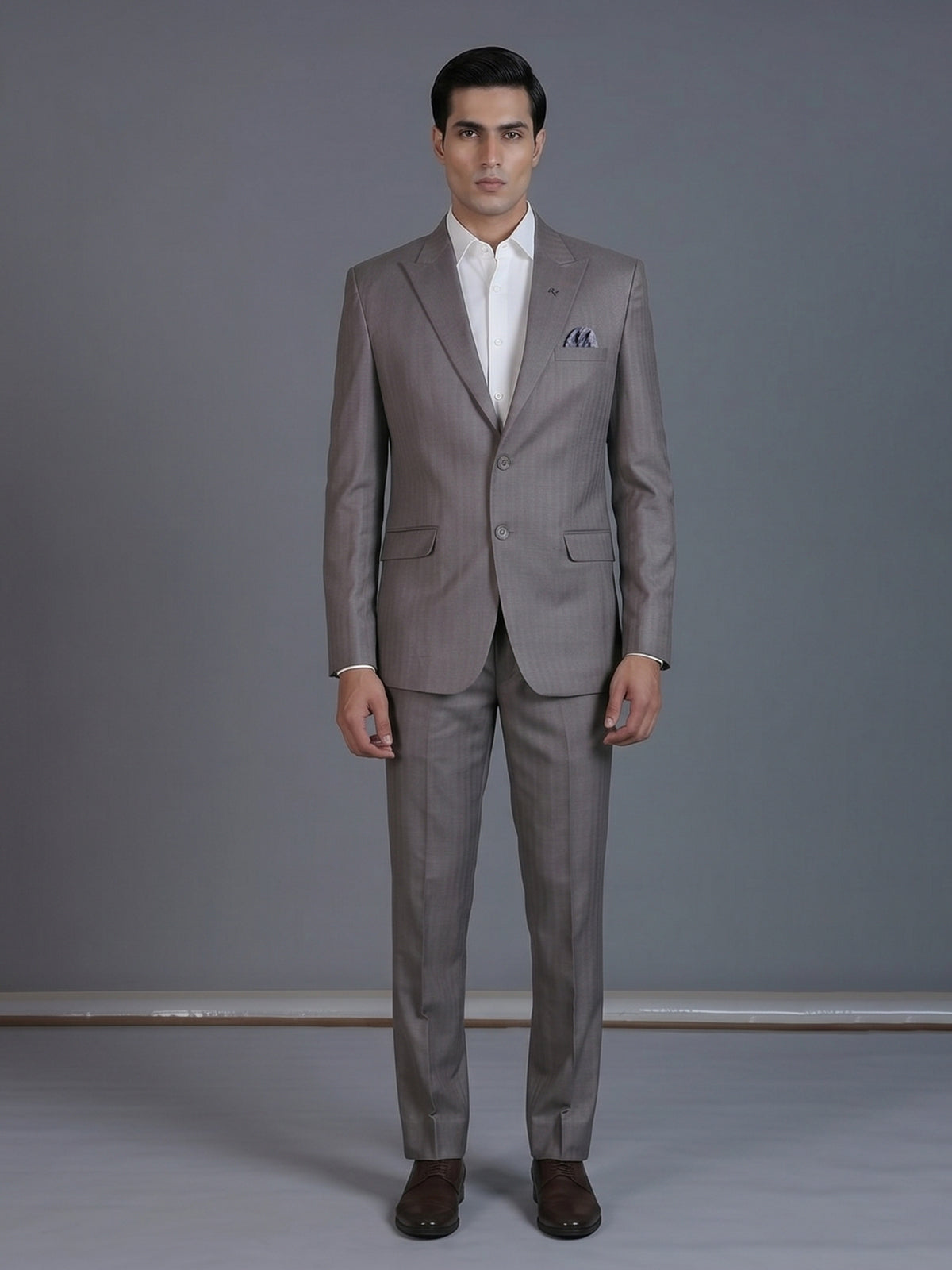 Pastel grey polyster viscose coat suit