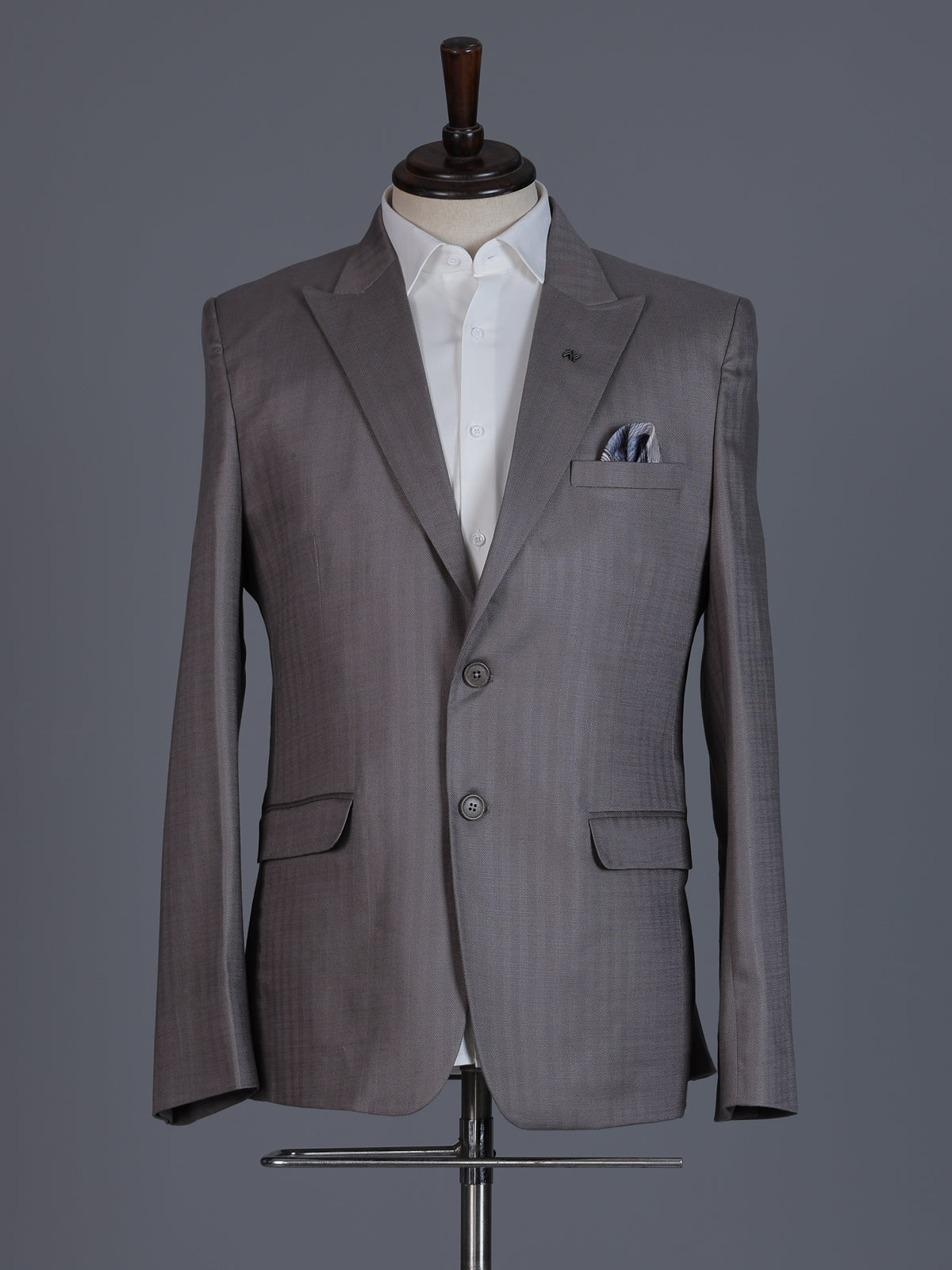 Pastel grey polyster viscose coat suit