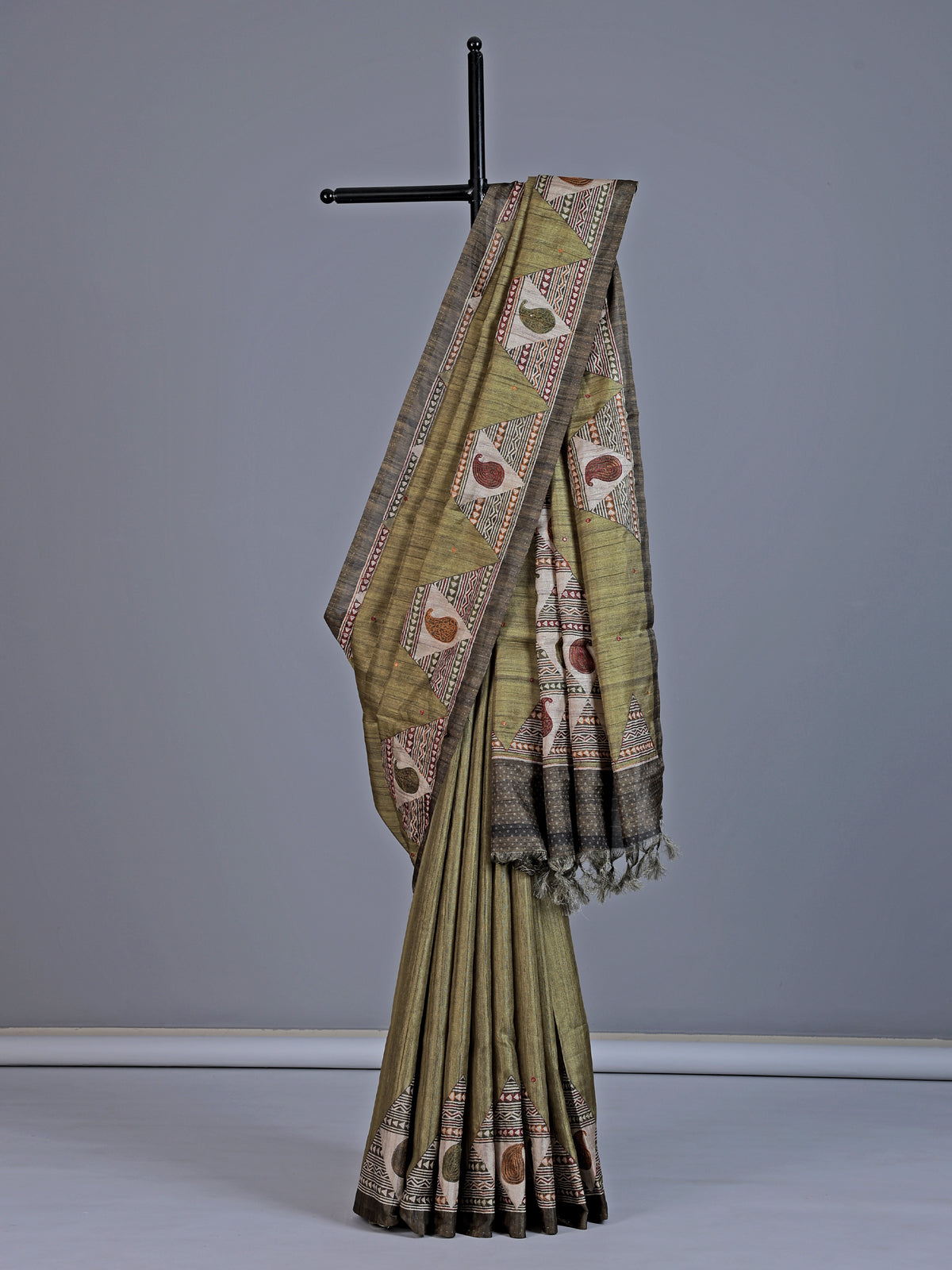Mehendi olive cotton silk saree with sequin and print