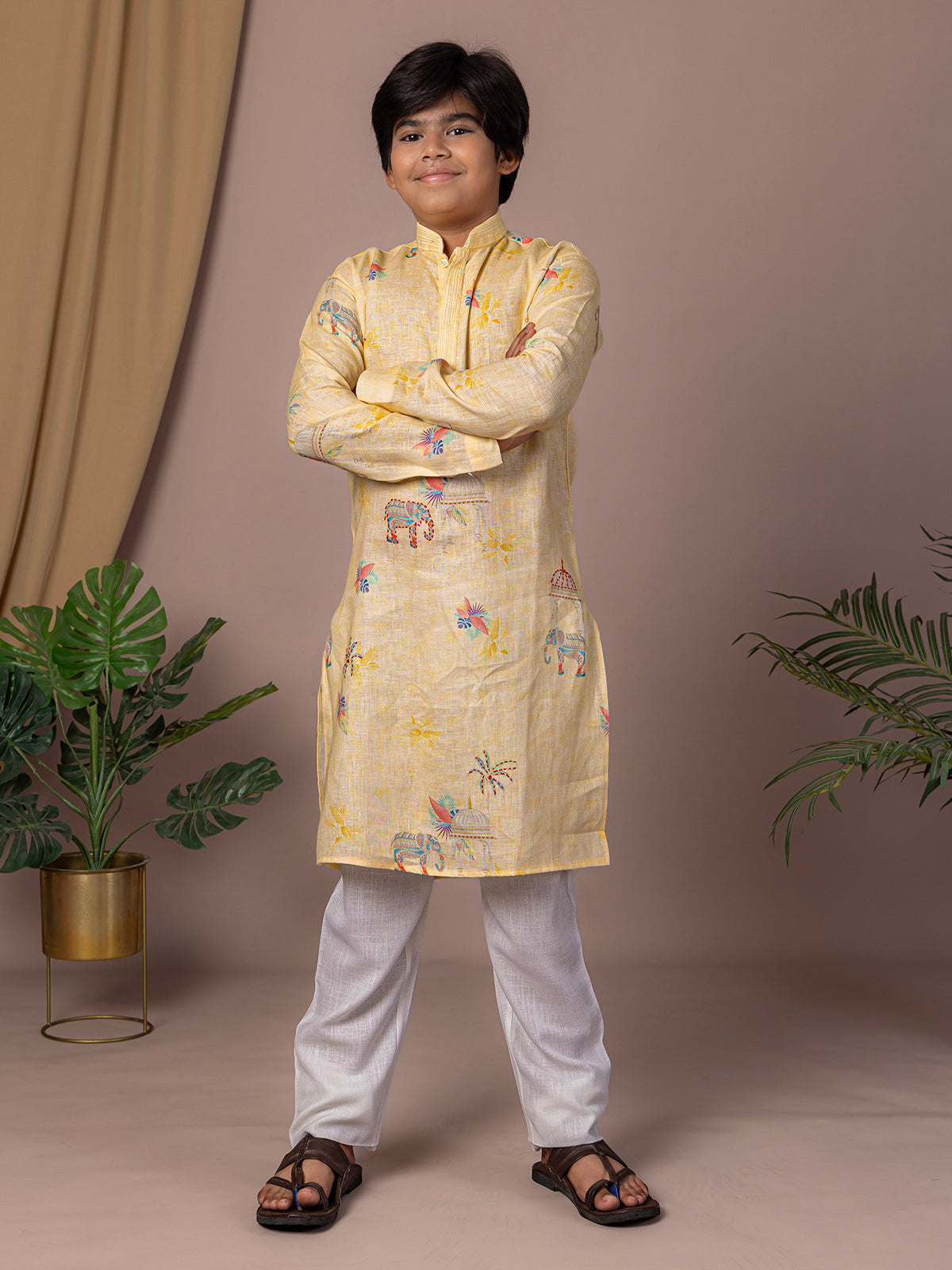 Light yellow kurta suit with thread work print