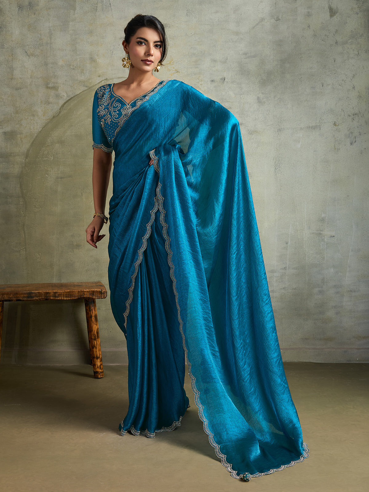 Trendy blue chiffon sparkling partywear saree