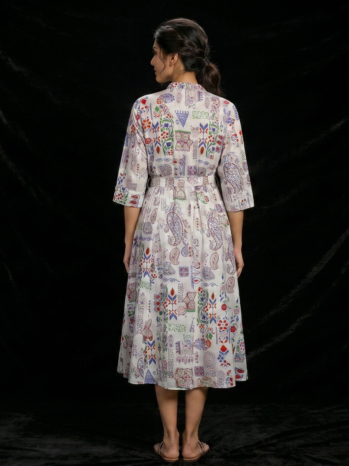Off white cotton printed kurti featuring stand collar