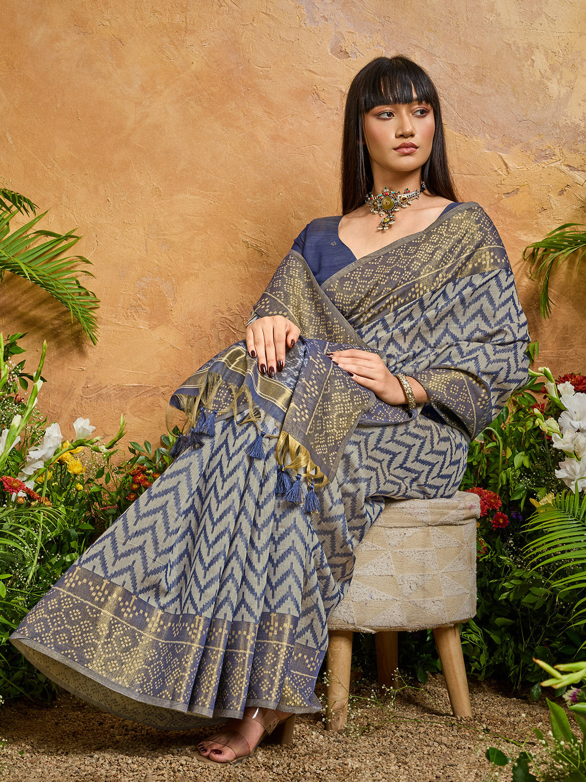 Blue graceful zari printed celebration saree beauty