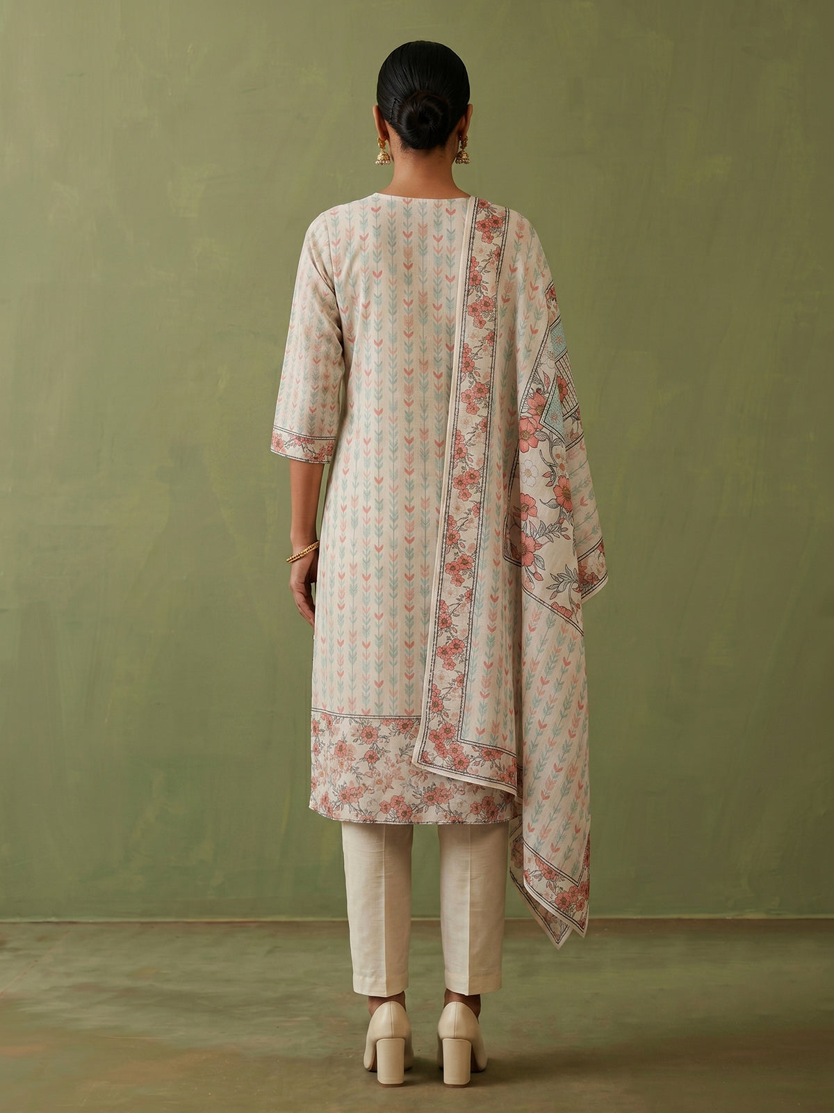 Cream geometric printed cotton kurti set with embellished yoke