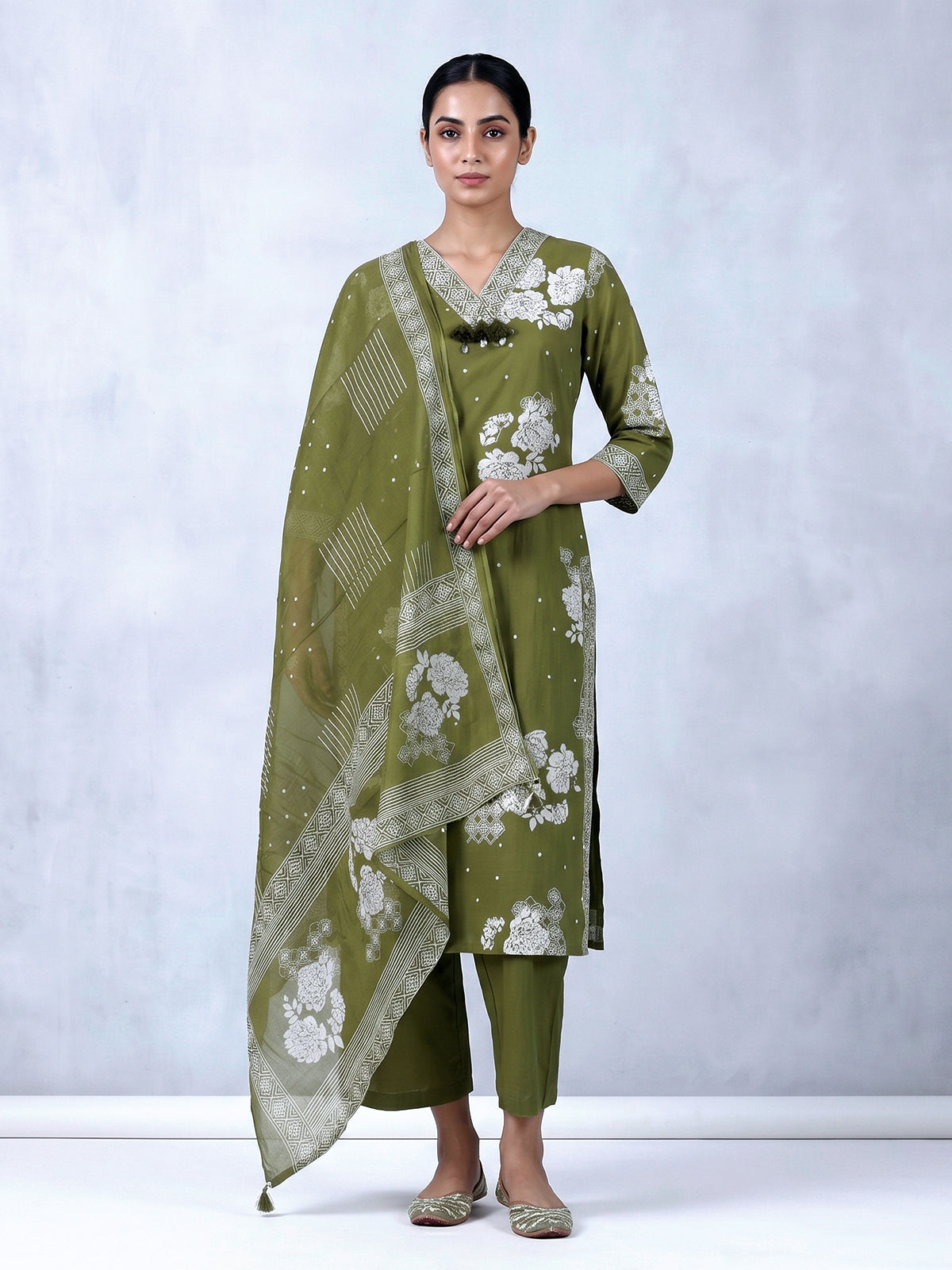 Mehendi green floral printed cotton silk kurti set