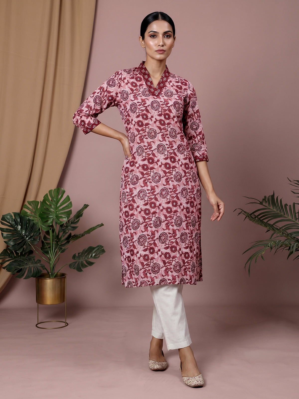 Pink floral printed cotton blend everyday wear kurti