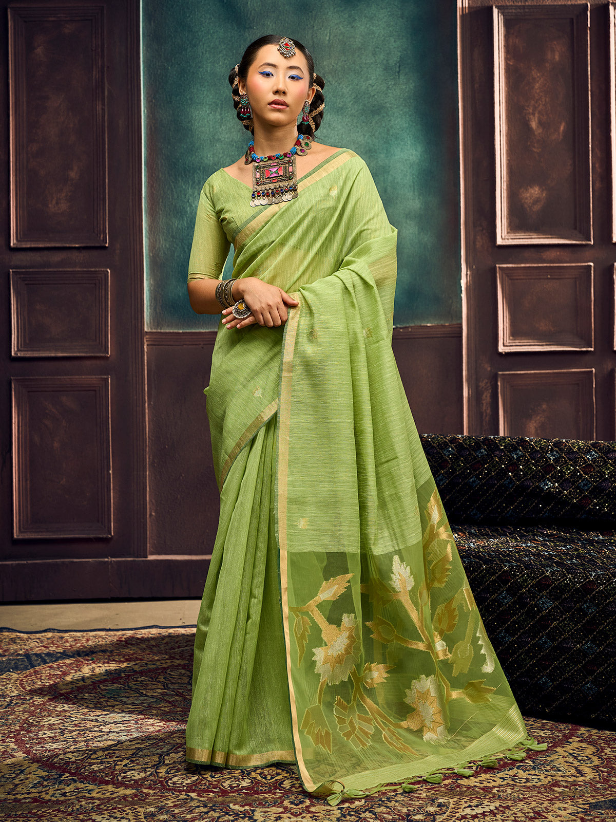 Green premium ethnic munga silk saree