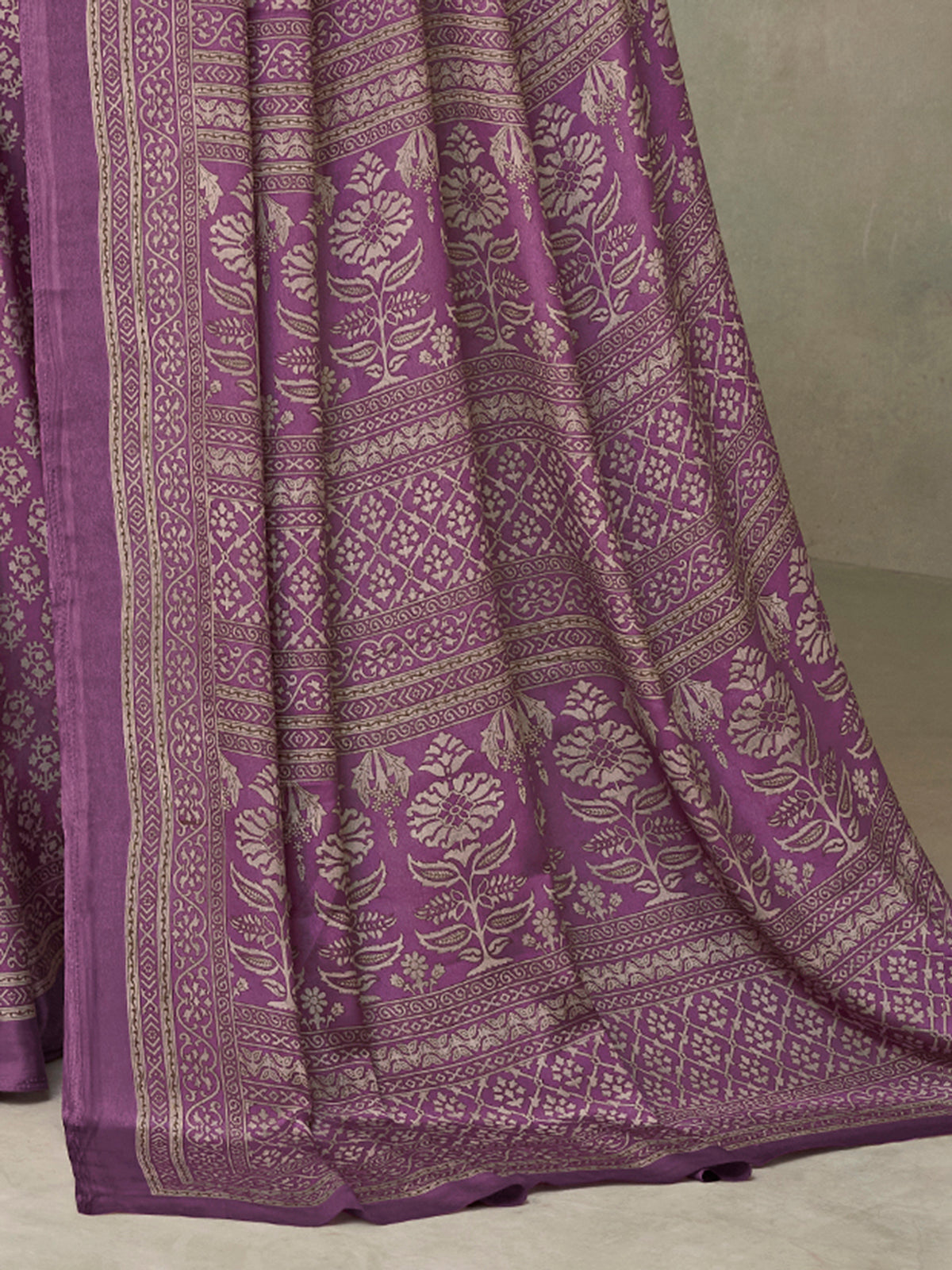 Lavender purple floral printed crepe silk casual saree