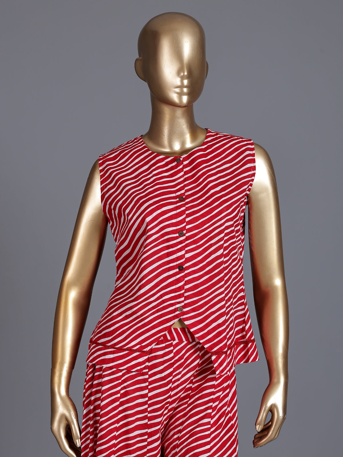 Red printed crepe silk casual sleeveless palazzo co ord set