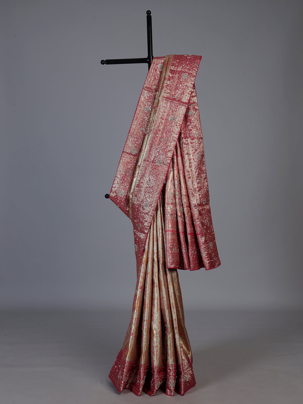 Golden kanjivaram silk contrast pallu festive wedding saree