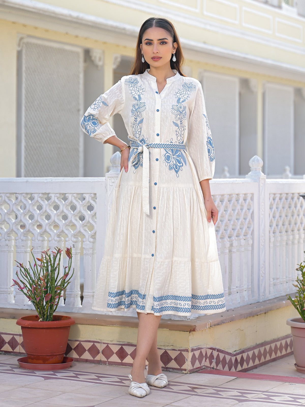 Off white embroidered schiffli cotton kurti