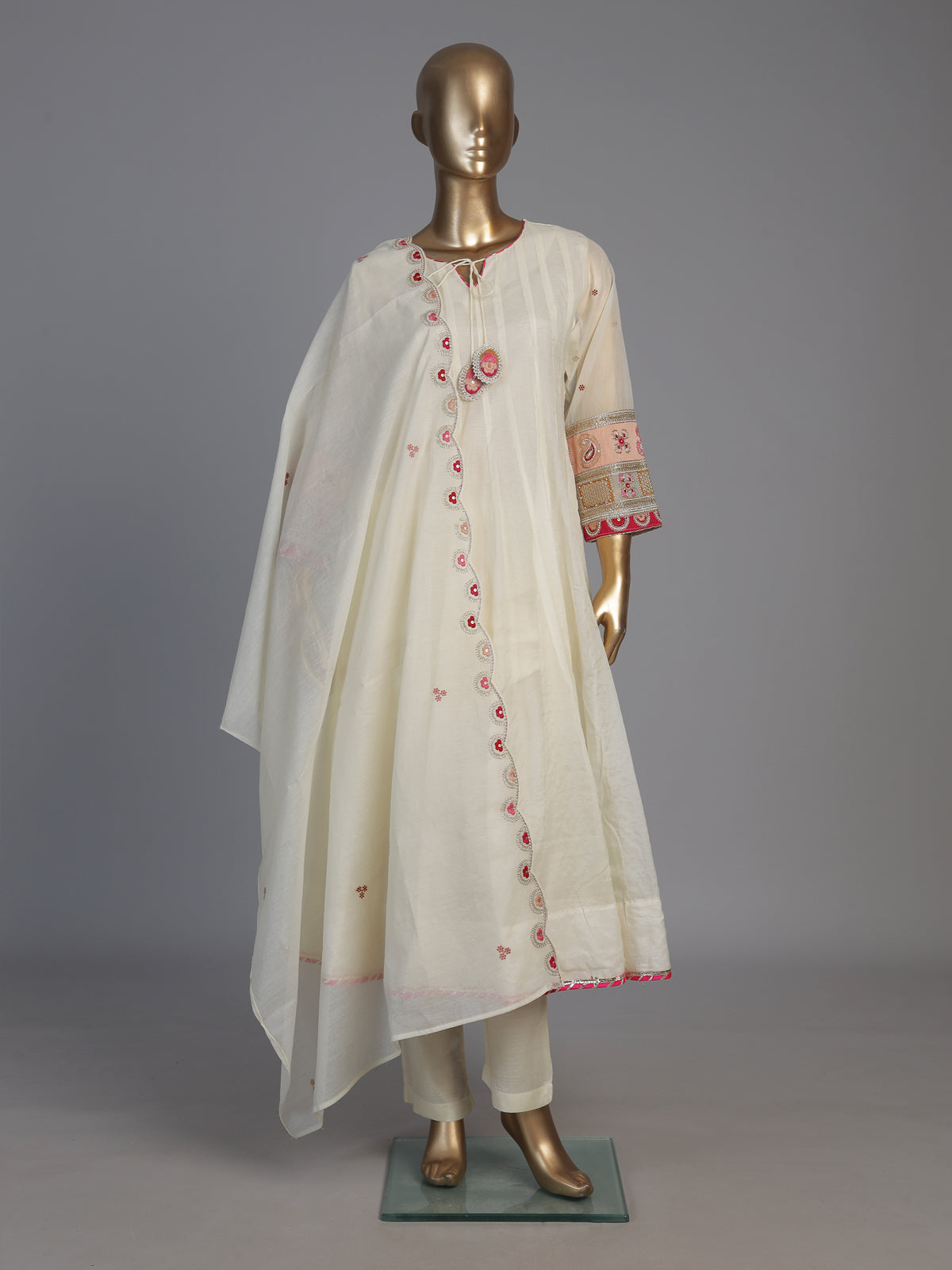 Cream embellished anarkali suit for women