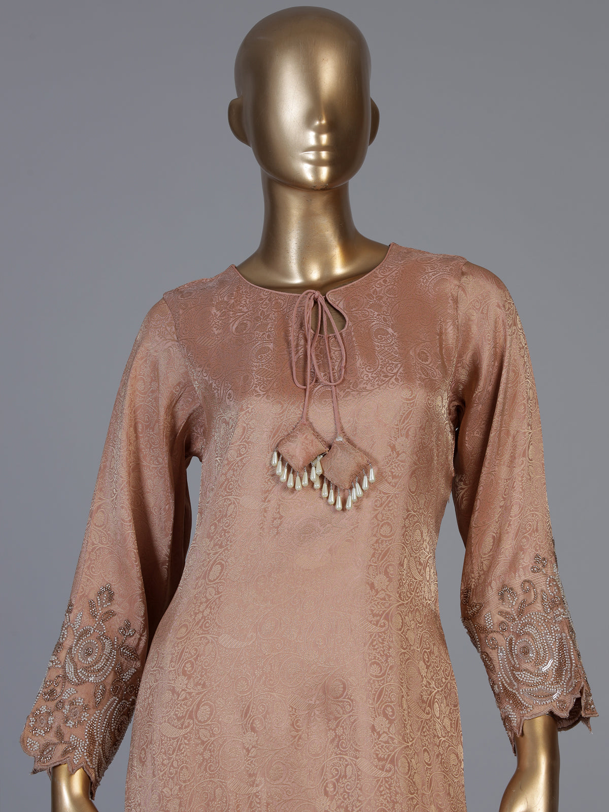 Peach embellished women pant suit with dupatta