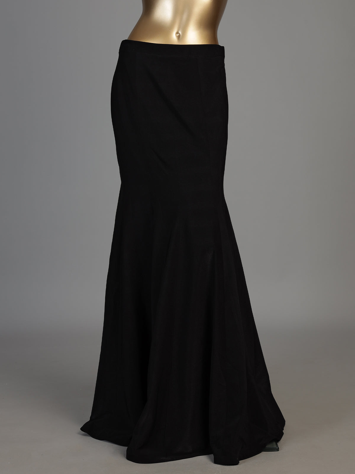 Black women sculpted glam ready to wear saree