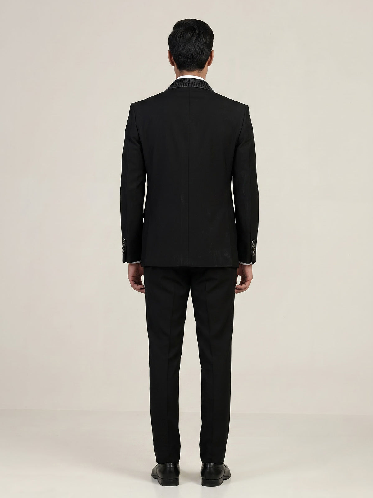 Black mens metallic textured tuxedo coat suit