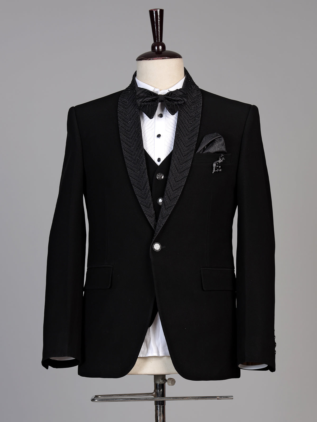 Black mens metallic textured tuxedo coat suit