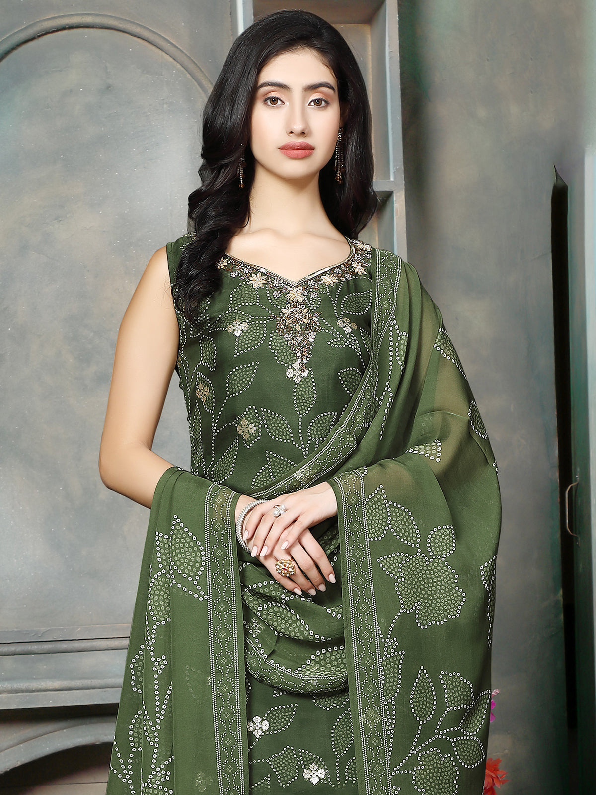Green georgette silk women floral bandhani palazzo kurti set