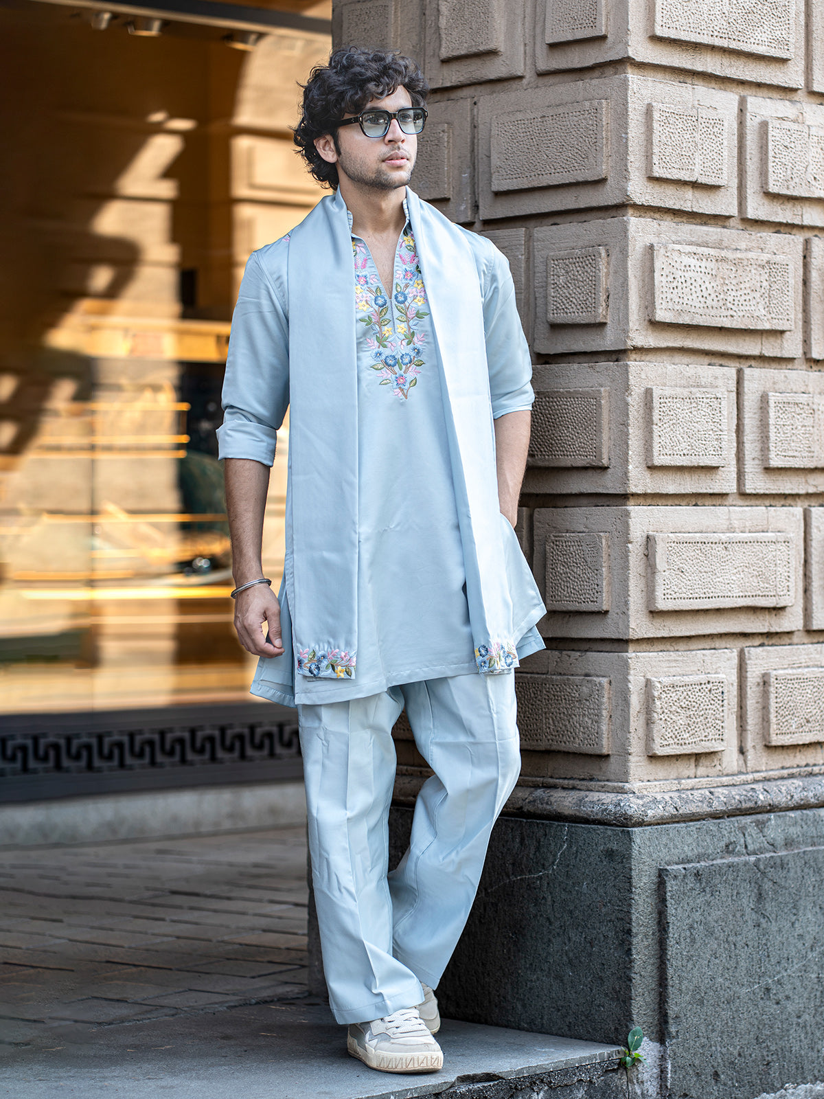 Sky blue geometric threadwork kurta suit for men