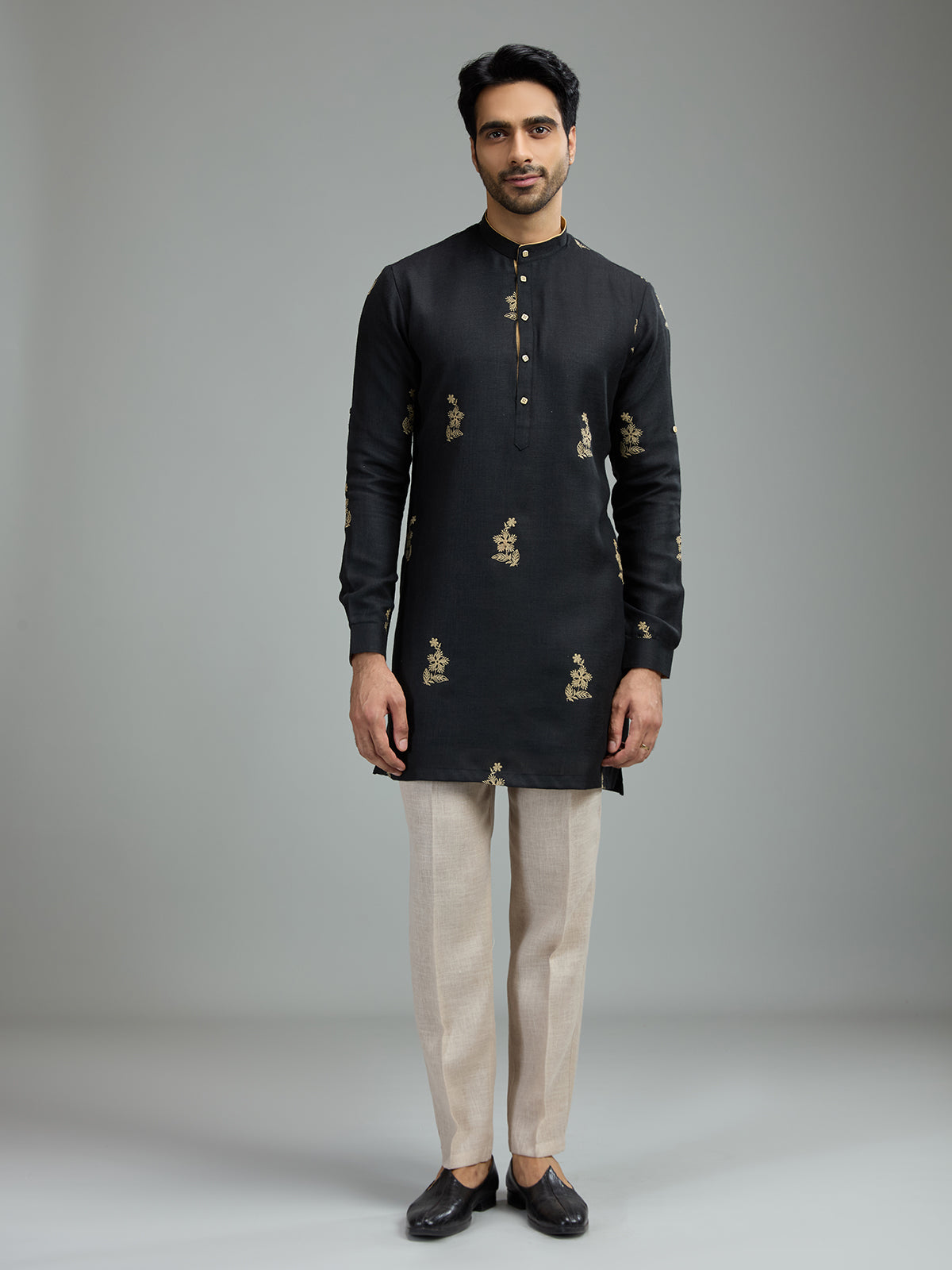 Black mens floral threadwork kurta suit