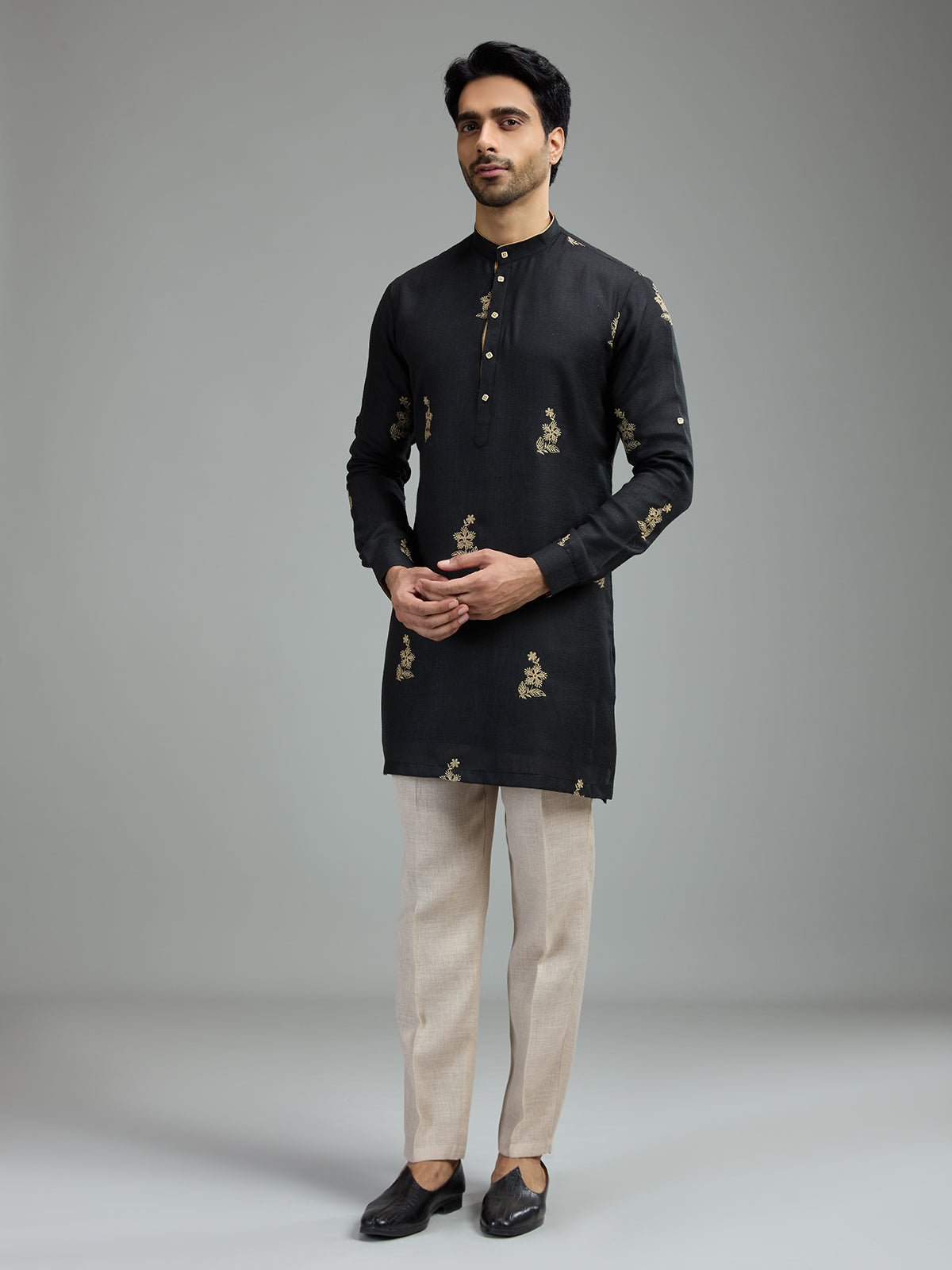 Black mens floral threadwork kurta suit
