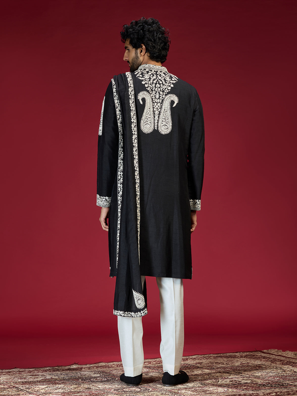 Black embroidered mandarin collar mens kurta suit