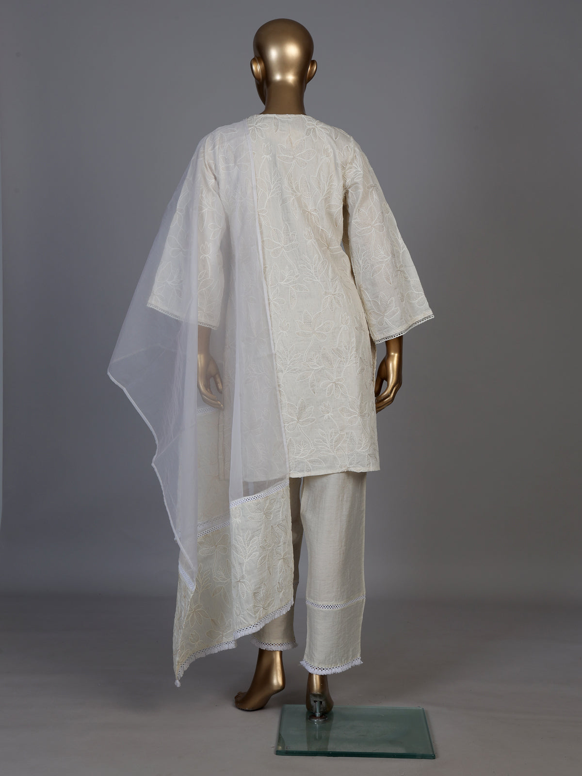 Elegant white cotton blend kurti set with delicate resham work