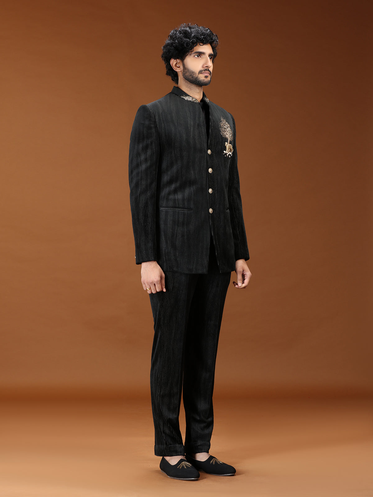 Black velvet royal tiger emblem mens Jodhpuri suit
