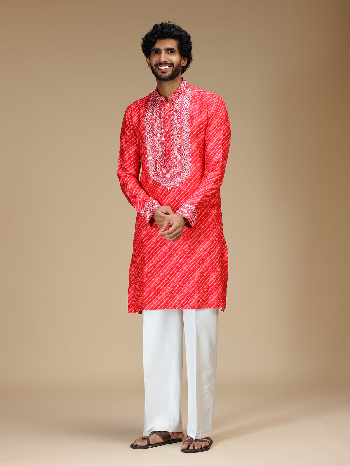 Pink leheriya embroidered silk blend kurta pajama