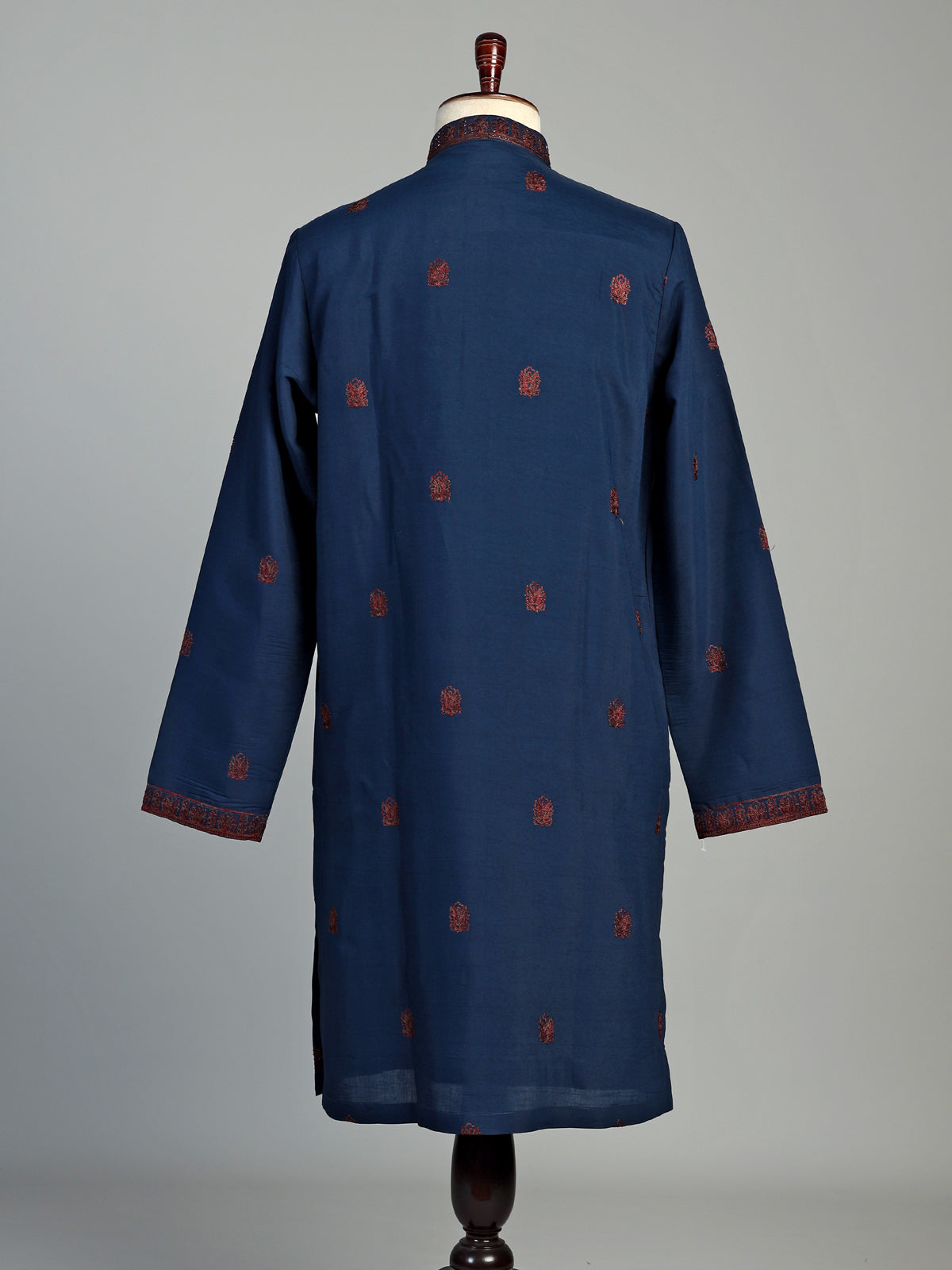 Blue cotton kurta suit for men with cutdana and thread work