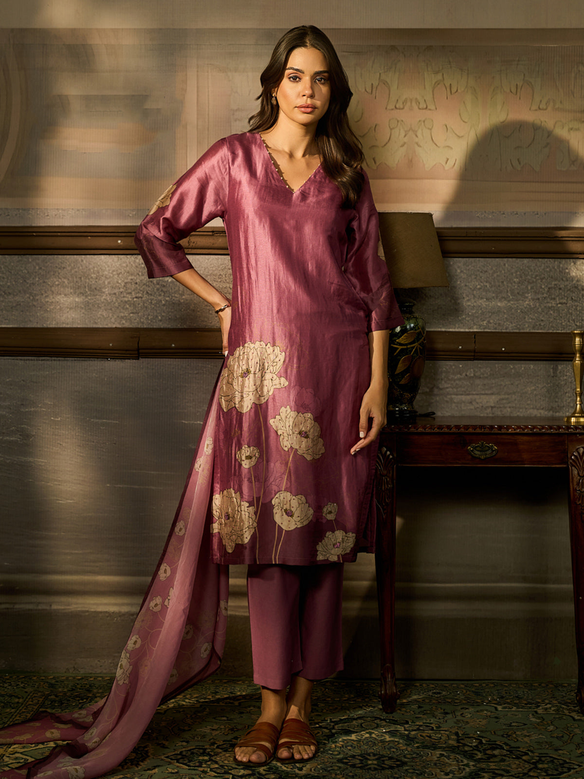 Onion pink cotton silk women kurti set with printed