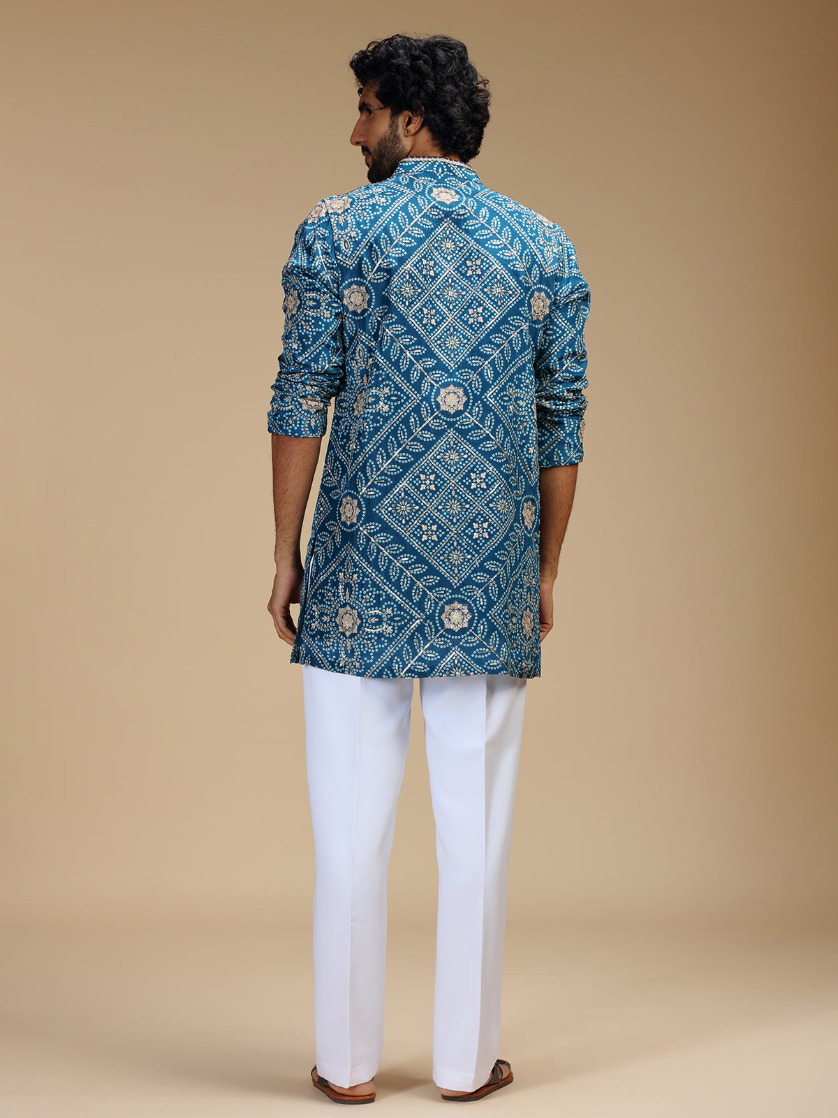 Blue pure crepe mens kurta suit with floral bandhani print