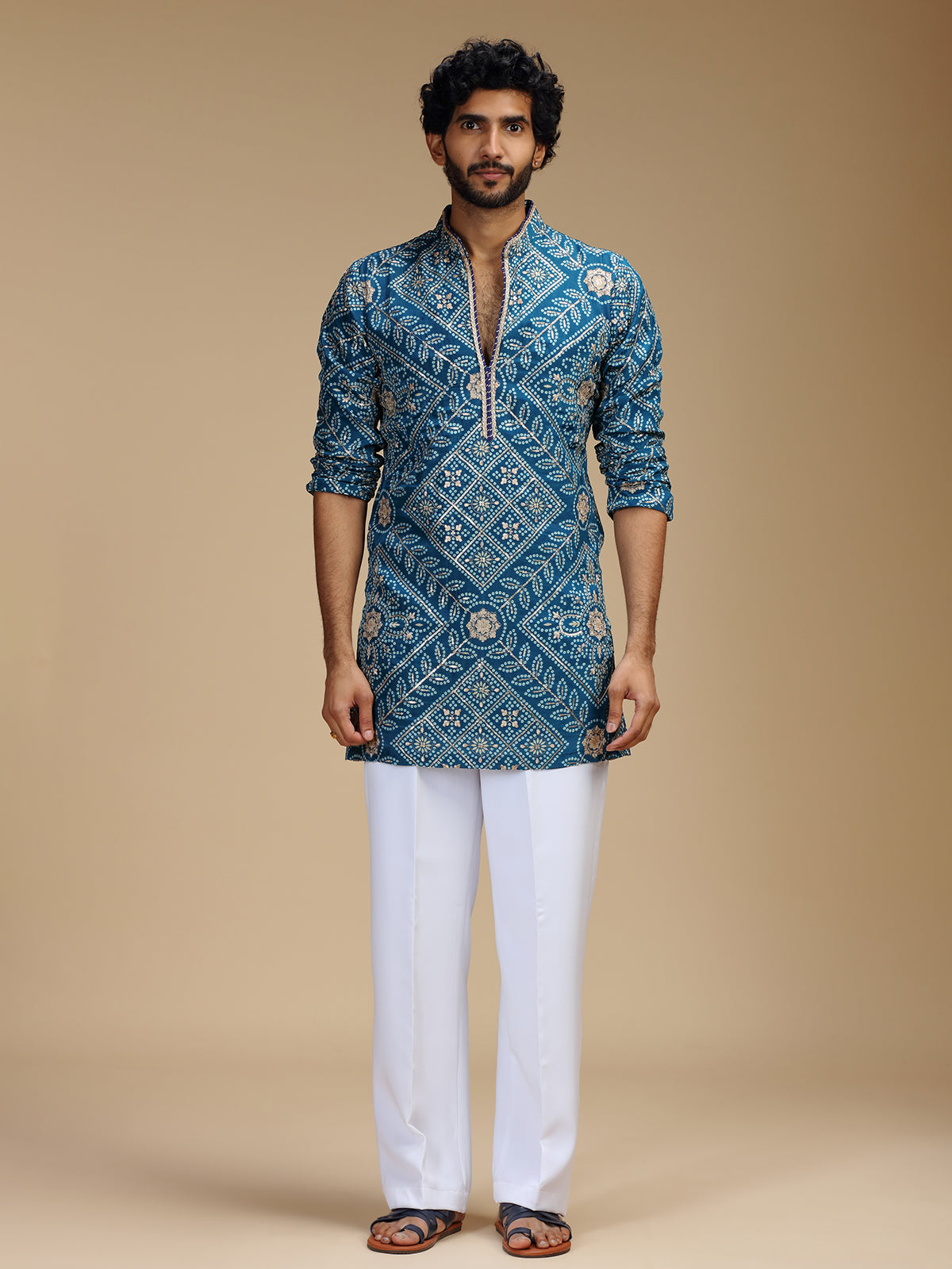 Blue pure crepe mens kurta suit with floral bandhani print