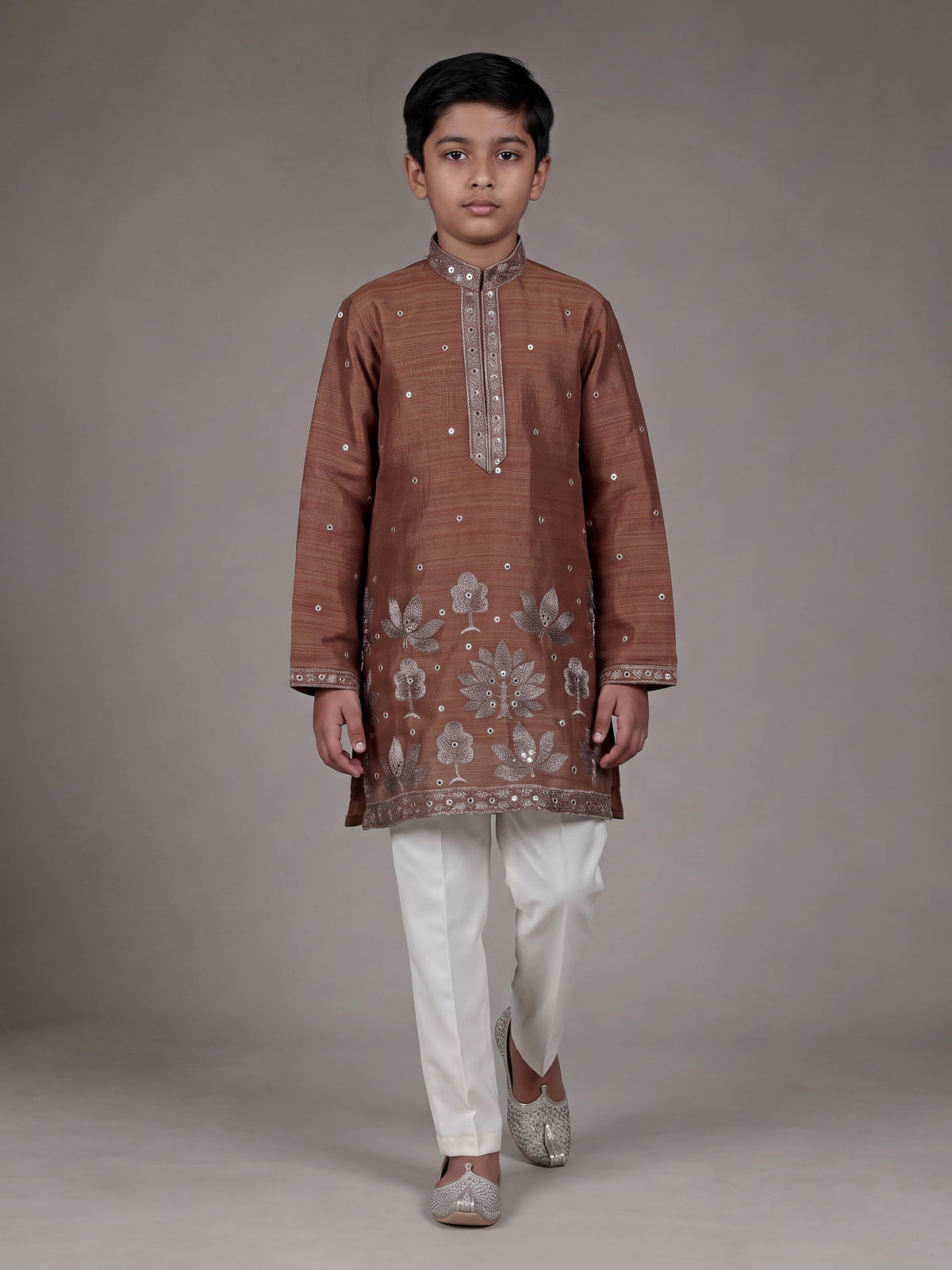 Brown boys Tussar silk blend kurta suit with aabla work
